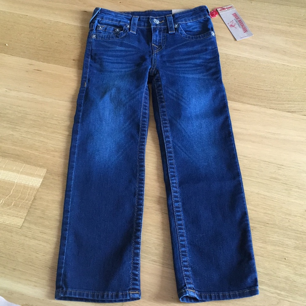 NWT true religion boys straight jeans. Size 6